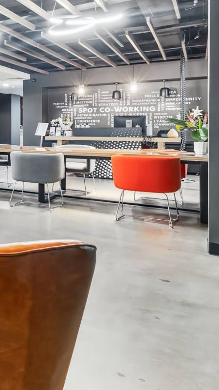 foyer-seats-Spot-Coworking