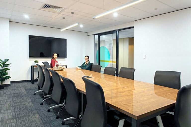 Boardroom-Large-L2