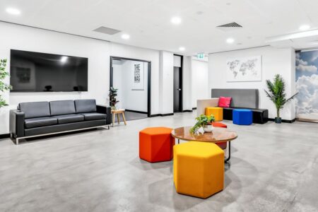 basement-lounge-hot-desk-Spot-Coworking-l