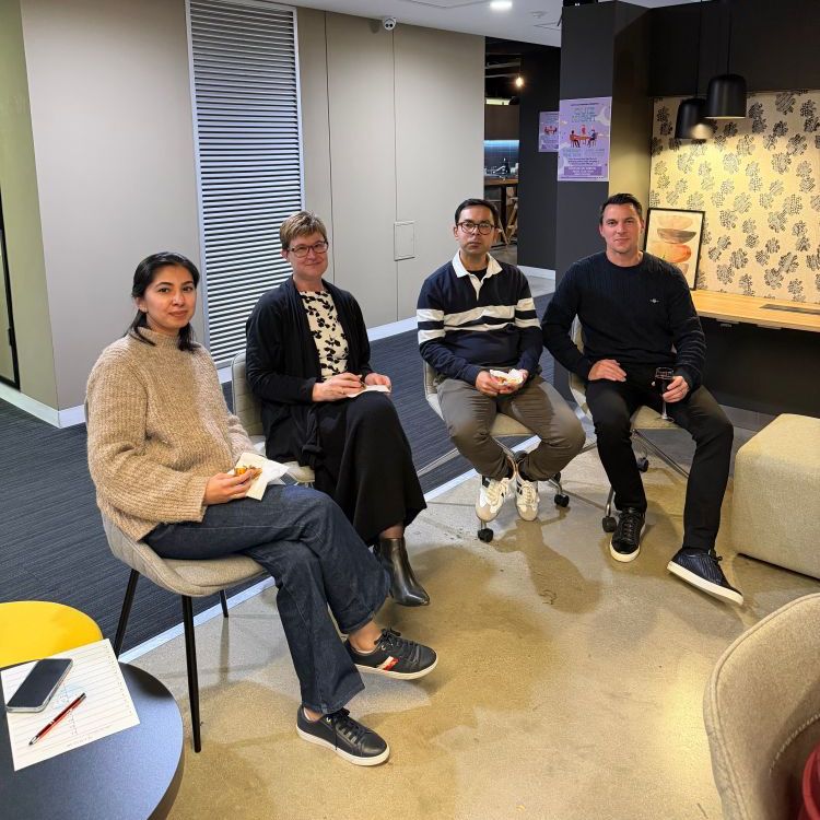 SpotCo-event-weekly-50-night-group 4